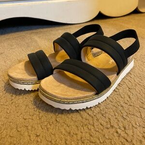 Cat & Jack Black and Tan NWOT sandals